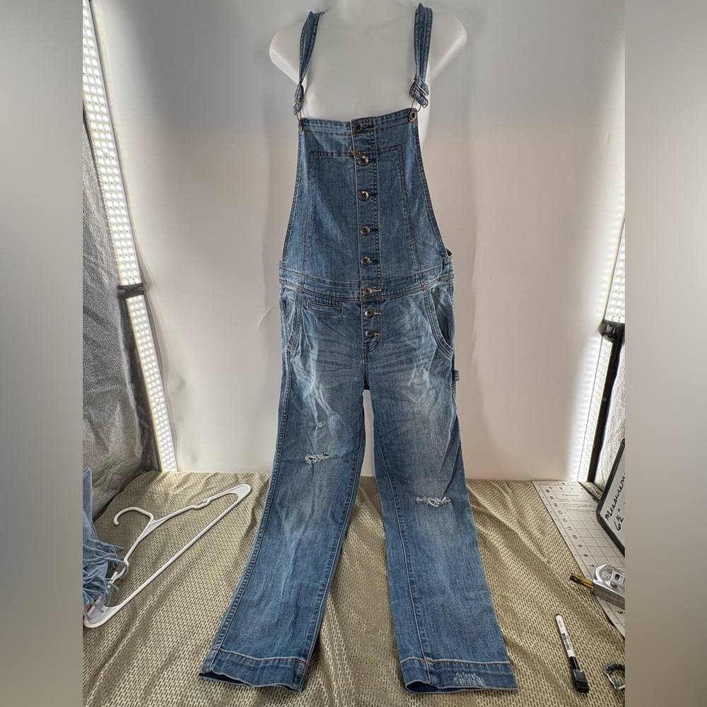Distressed Free People Button Front Denim Carpenter Overalls Size W28